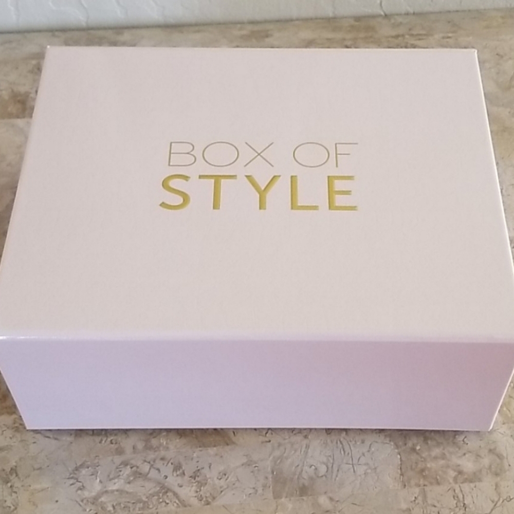 Rachel Zoe Pale Pink Storage Box nwot
